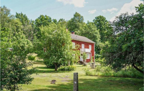 Amazing Home In Hovmantorp With Wifi